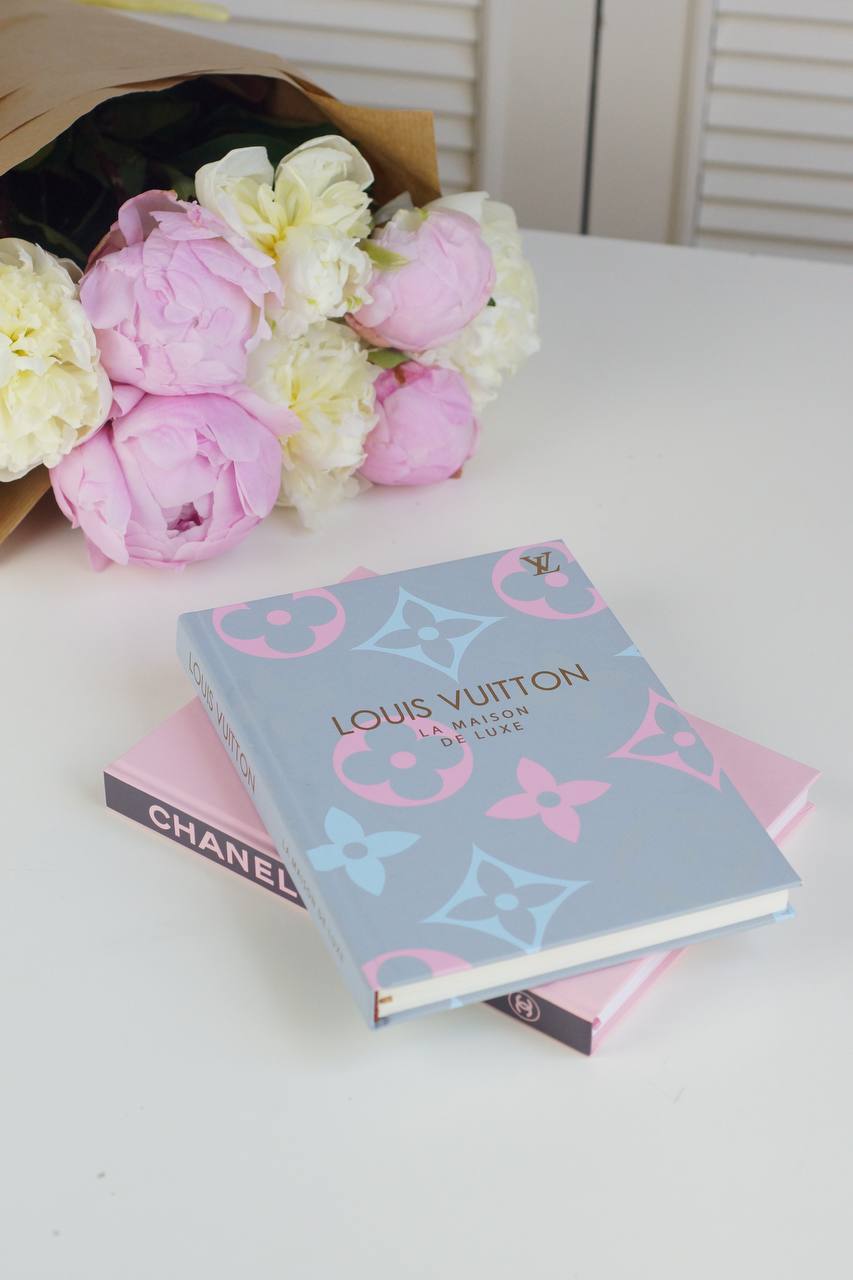 Блокнот Louis Vuitton лавандовый